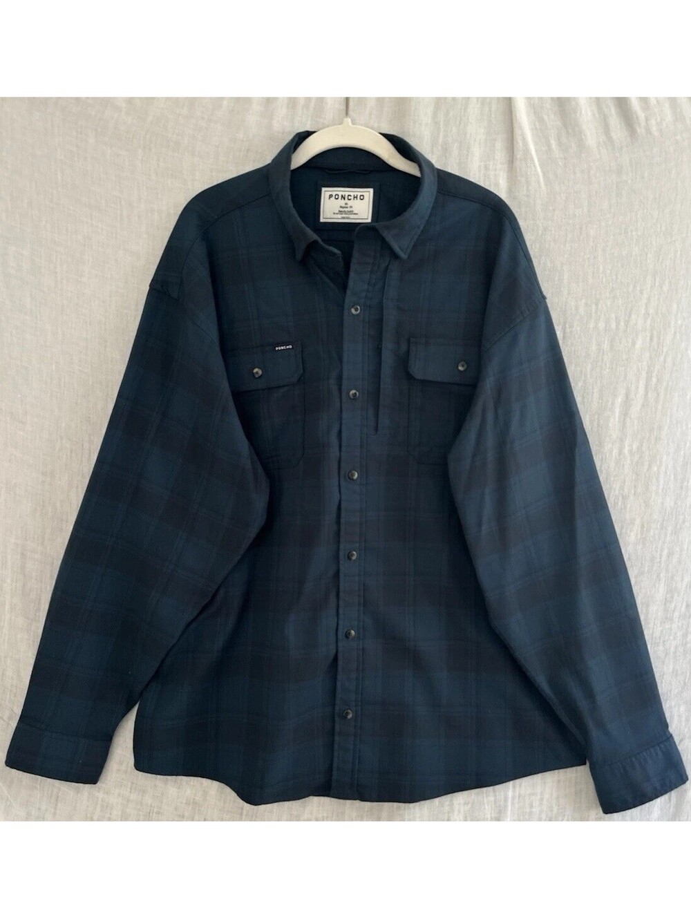 Poncho Outdoors Mens XL Blue Plaid Long Sleeve Button Up Flannel Shirt Magnetic